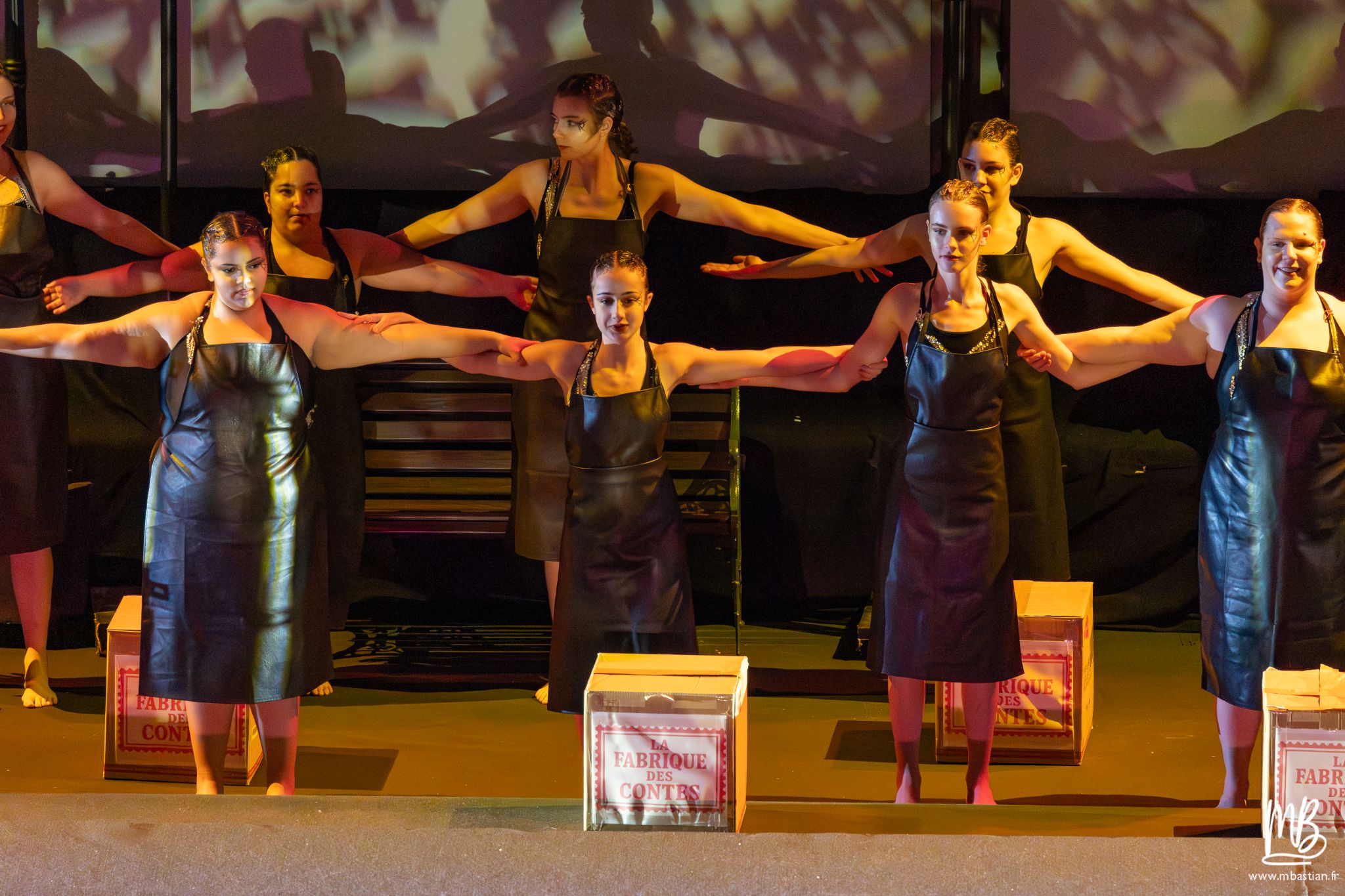 20251206 LA FABRIQUE A CONTES (BNS) MB 25